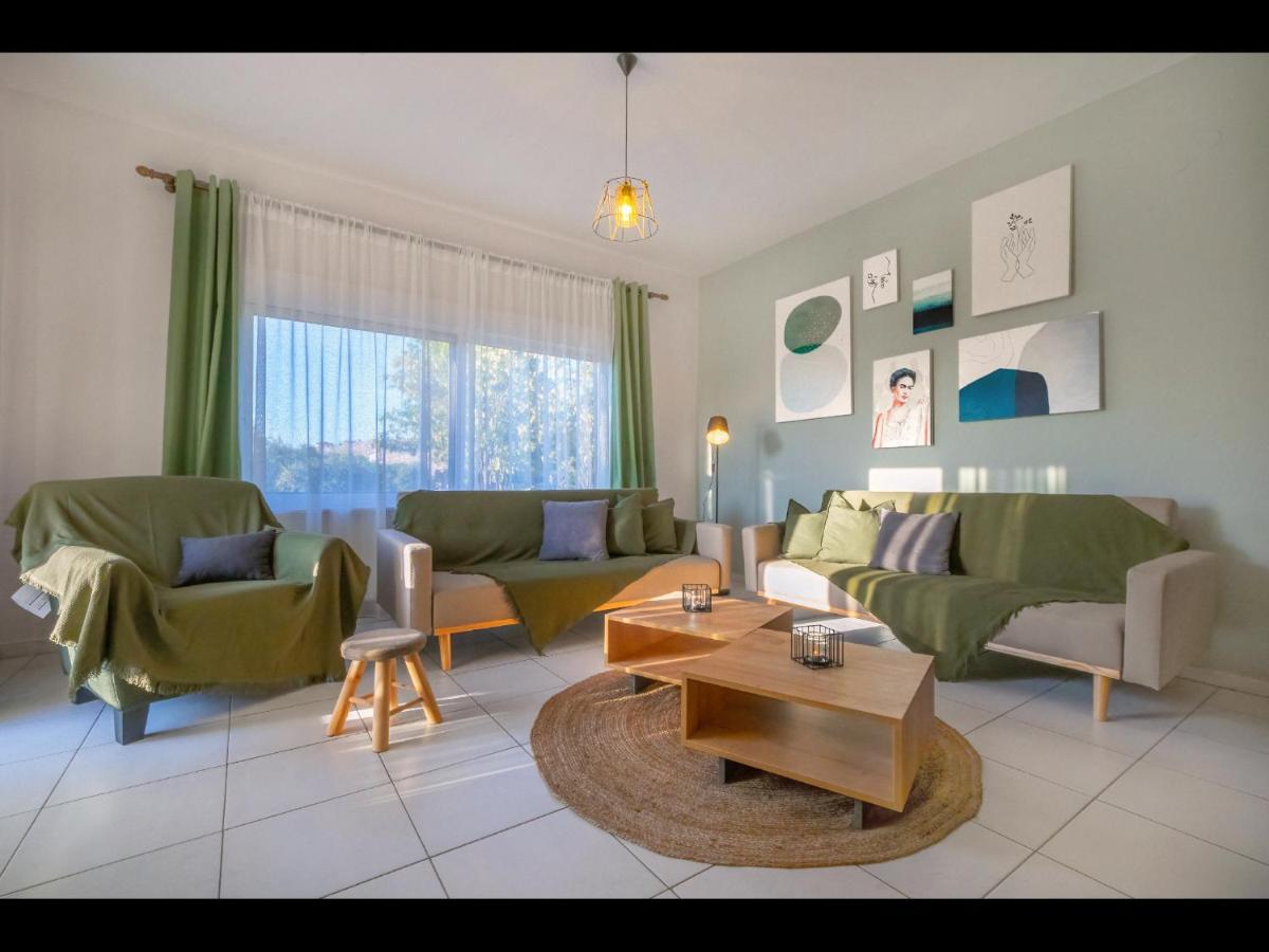 Omalia Apartment Принос Экстерьер фото